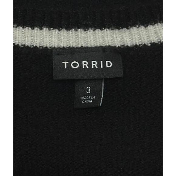 TORRID Oversized Festive Sparkle Holidays Sweater Gold Stars Sequins Lips Black - Picture 8 of 10